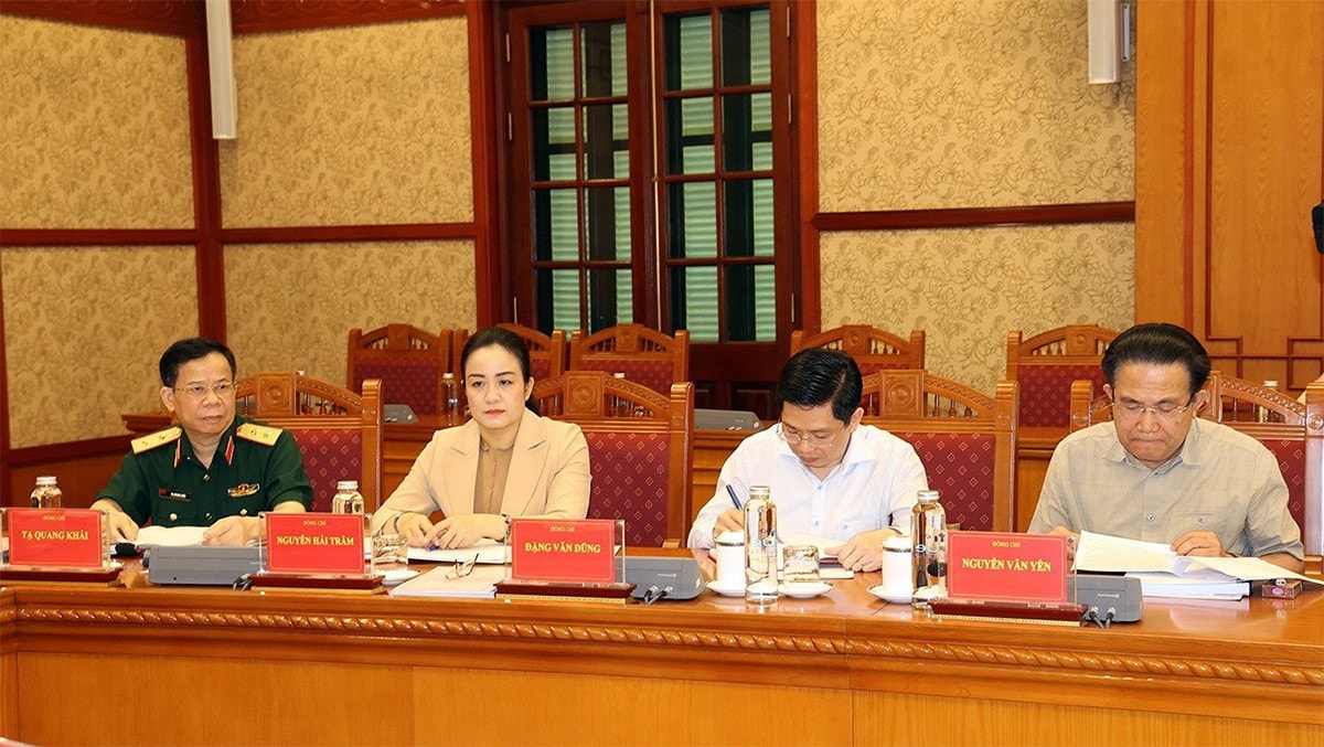 Chấn chỉnh, khắc phục ngay biểu hiện đùn đẩy, né tránh, làm việc cầm chừng, sợ sai không dám làm -2