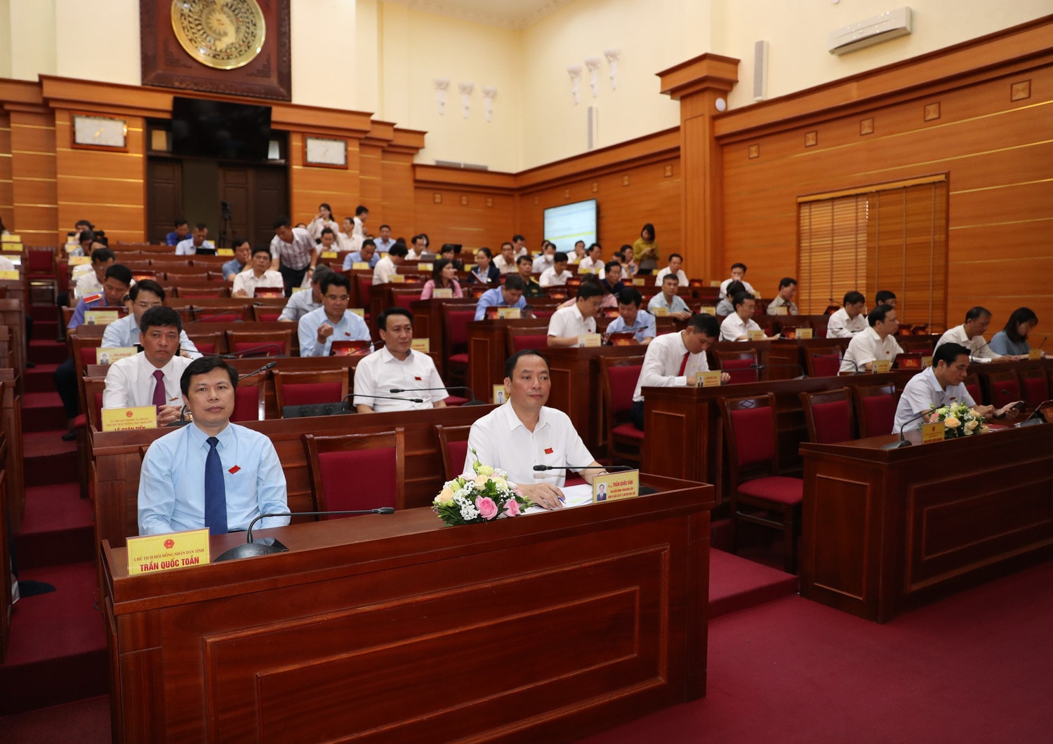 HĐND tỉnh Hưng Yên thông qua 8 nghị quyết tại Kỳ họp thứ 13 -0