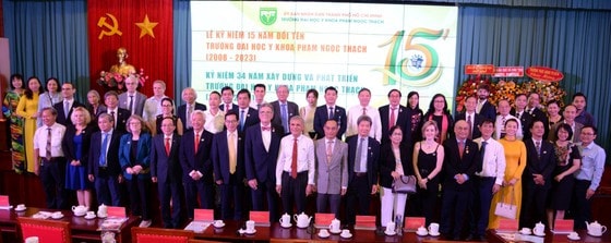 Trường Đại học Y khoa Phạm Ngọc Thạch Kỷ niệm 15 năm thành lập -0