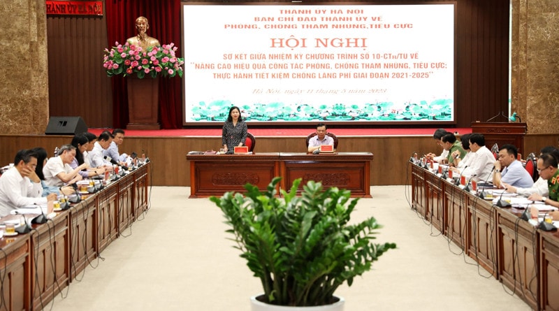 Bí thư Thành uỷ Hà Nội: “Người đứng đầu chịu trách nhiệm về những yếu kém, sai phạm về tham nhũng, tiêu cực, lãng phí…”