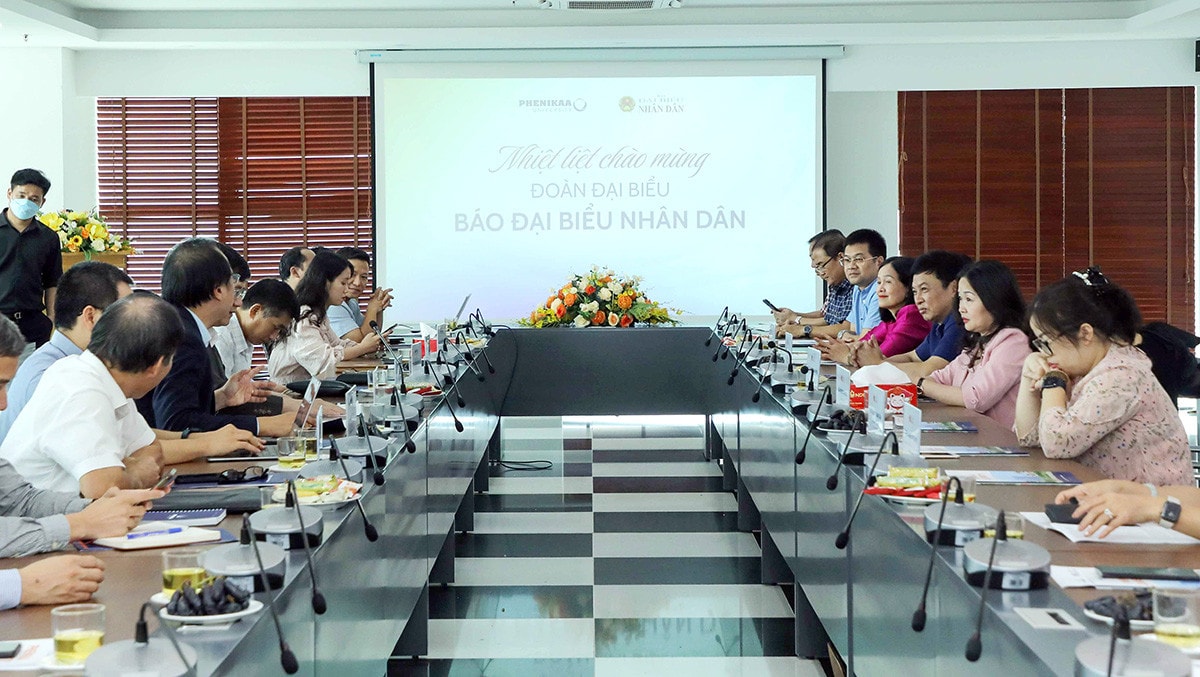 Báo Đại biểu Nhân dân thăm, làm việc với Trường Đại học Phenikaa -2