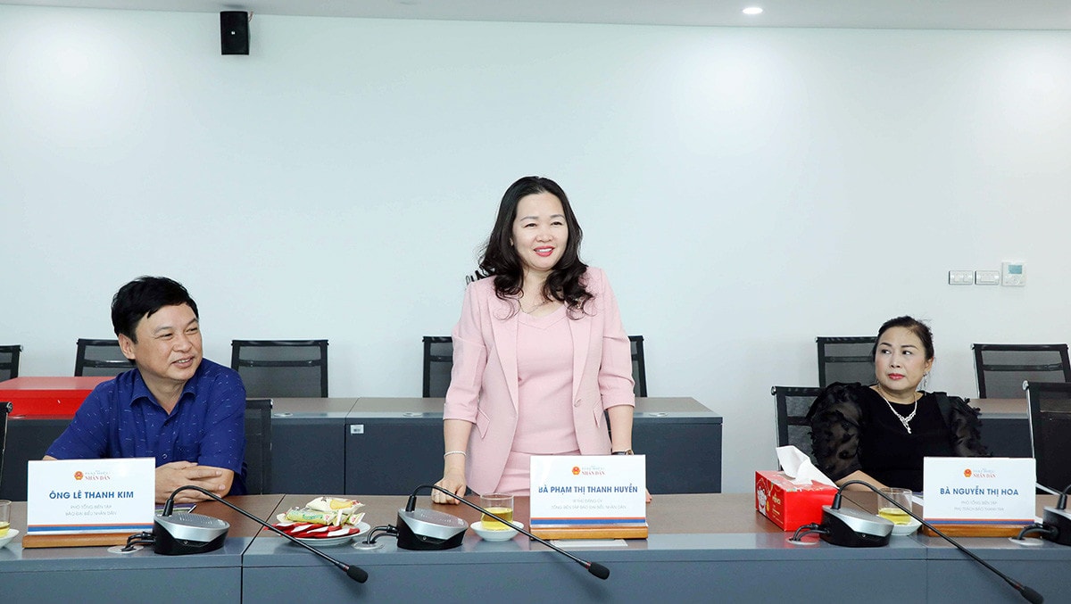 Báo Đại biểu Nhân dân thăm, làm việc với Trường Đại học Phenikaa -1