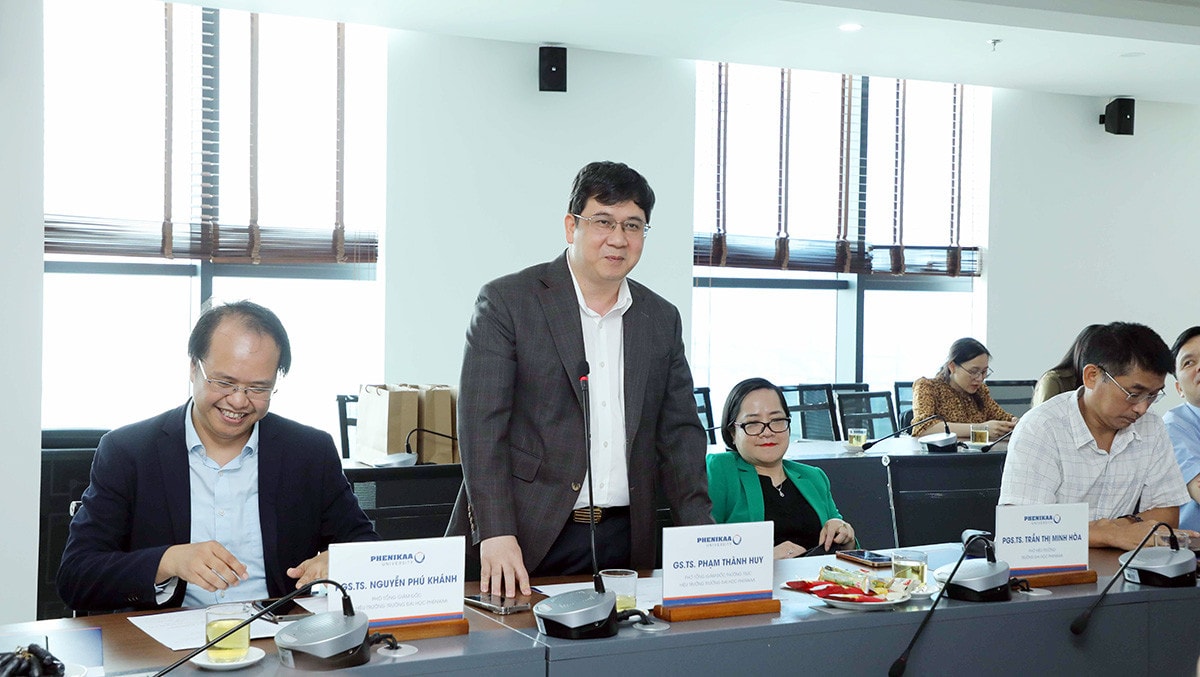 Báo Đại biểu Nhân dân thăm, làm việc với Trường Đại học Phenikaa -3