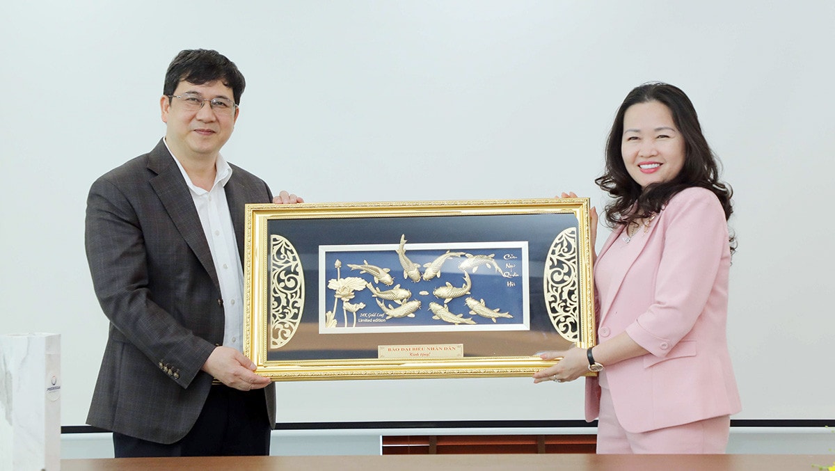 Báo Đại biểu Nhân dân thăm, làm việc với Trường Đại học Phenikaa -4