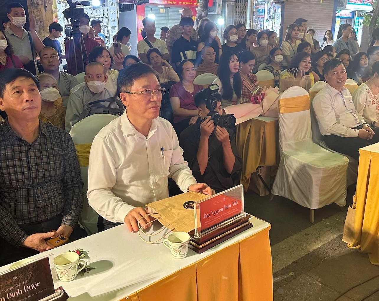 Khai mạc Triển lãm Dệt gấm thêu hoa -0