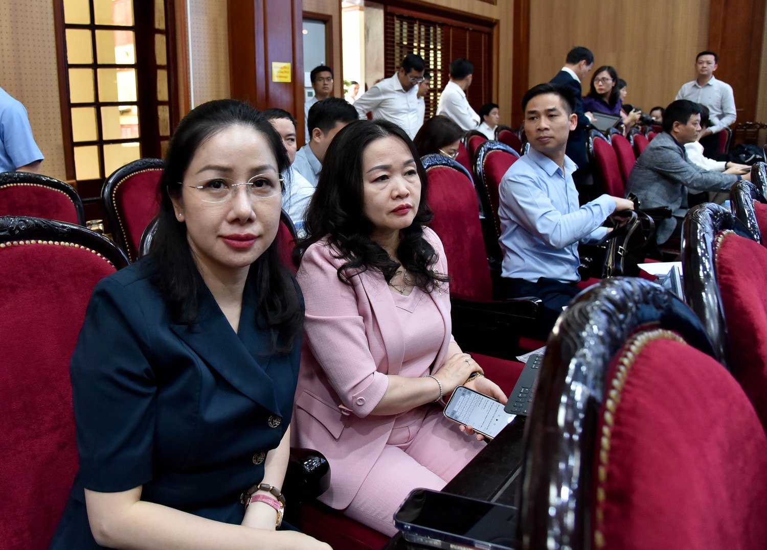 Chủ tịch Quốc hội Vương Đình Huệ làm việc với Ban Thường vụ Tỉnh ủy Hà Nam ảnh 6 Chủ tịch Quốc hội Vương Đình Huệ làm việc với Ban Thường vụ Tỉnh ủy Hà Nam -0