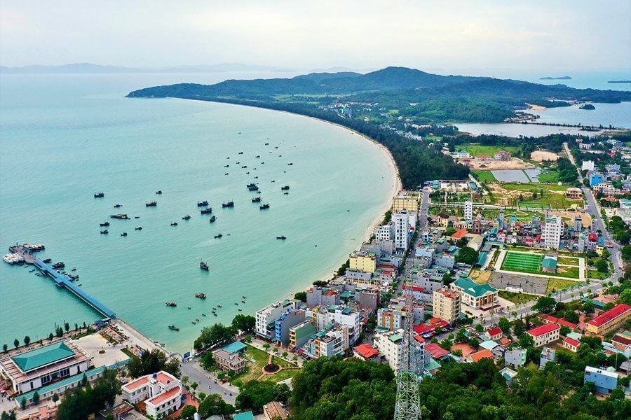 Quảng Ninh: Cảnh báo lừa đảo bán tour du lịch đảo Cô Tô -0