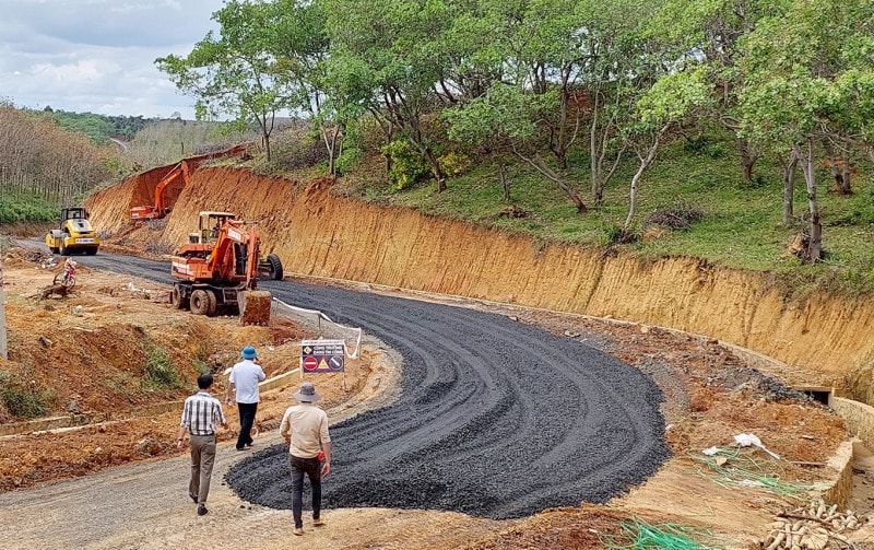 Một gói thầu đầu tư công được triển khai tại Bình Phước (Ảnh: Báo Bình Phước Online). Bình Phước: Tính cạnh tranh trong công tác đấu thầu đầu tư công chưa cao