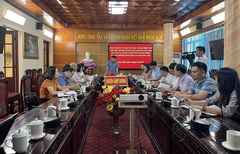 Huyện Lang Chánh cần đẩy mạnh thu hút đầu tư phát triển du lịch -0