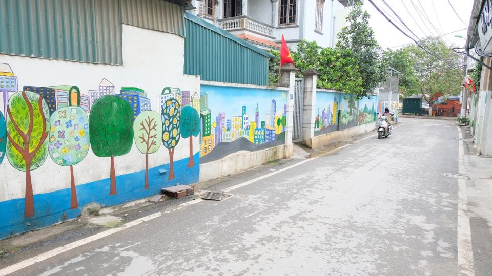 Đan Phượng với đường làng, ngõ xóm khang trang, sạch đẹp (Ảnh chính bài)