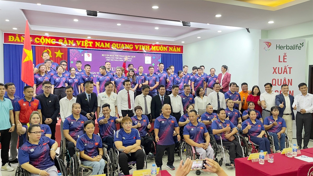 Lễ xuất quân Đoàn thể thao người khuyết tật Việt Nam tham dự ASEAN Paragames 12 -0