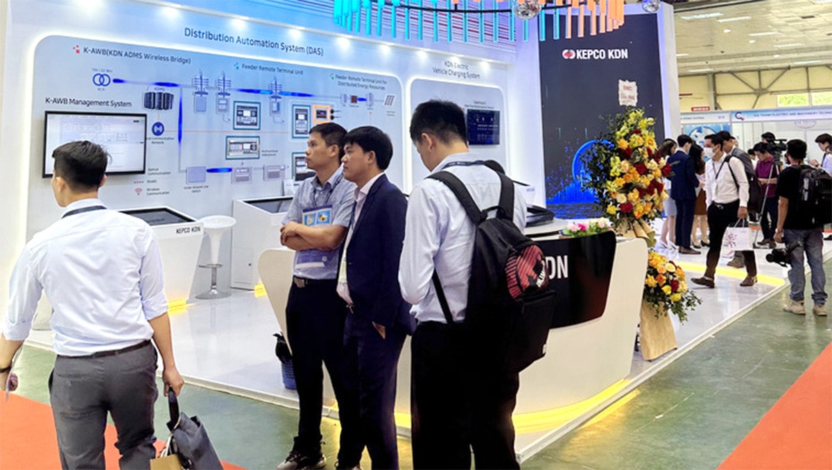 Khai mạc Triển lãm Điện và Năng lượng 2023 -0