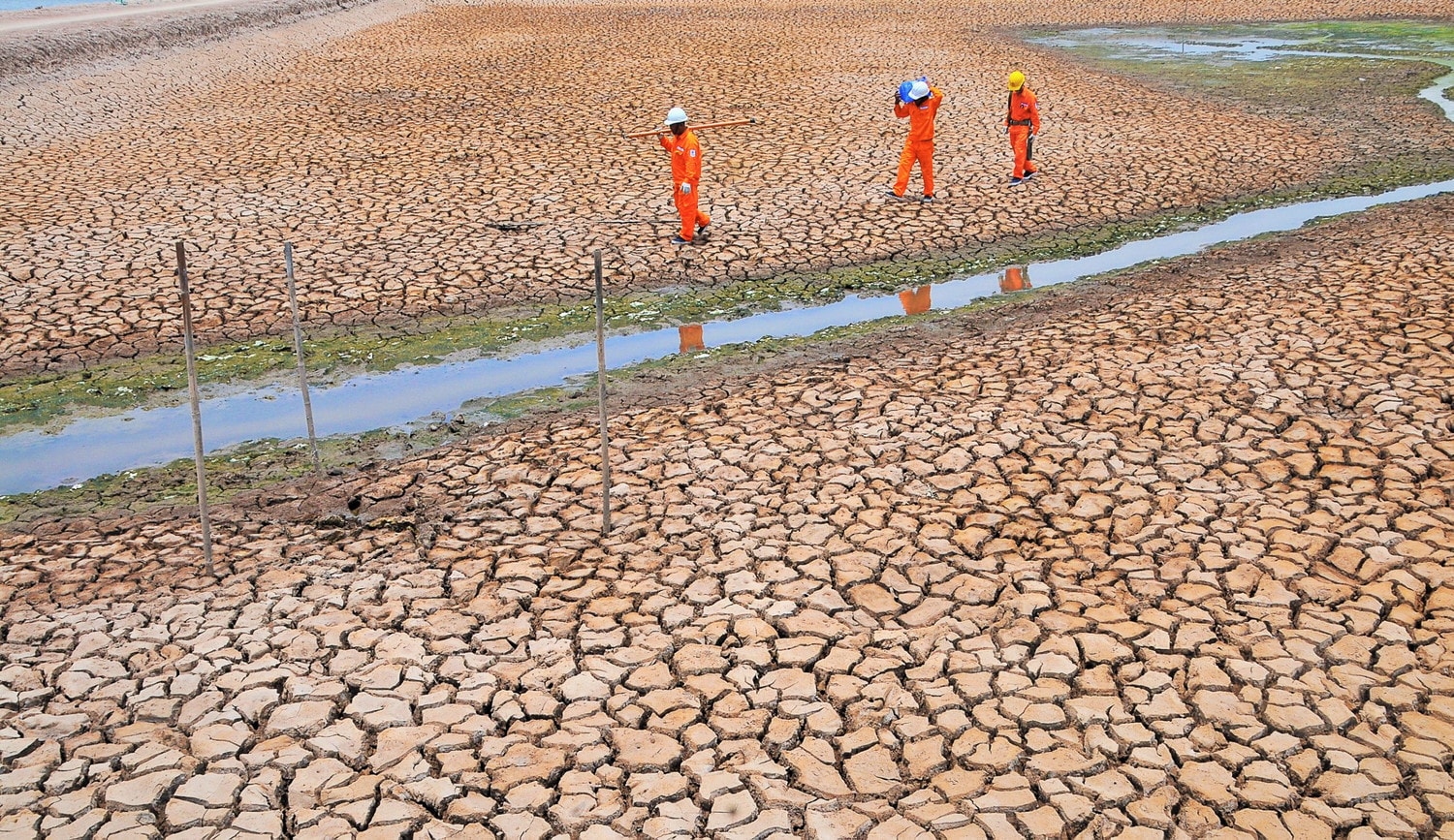 Cấp điện mùa khô 2023: EVNSPC ráo riết thực hiện các giải pháp để đảm bảo an ninh hệ thống điện -0