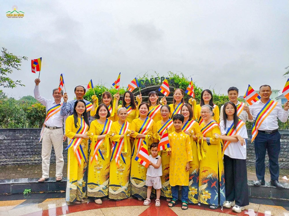 Chùa Ba Vàng tổ chức Đại lễ Phật đản 2023 và khánh thành Tòa giảng đường trên núi lớn nhất thế giới -0