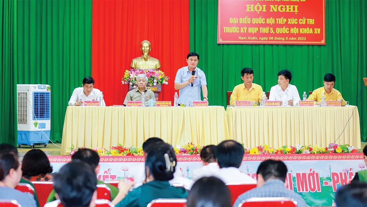 Luôn đầy ắp tiếng dân, quyết liệt vì dân -0