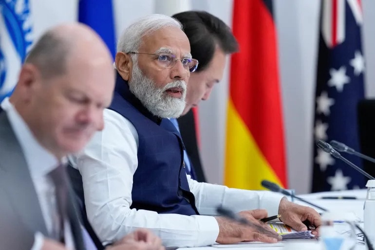 Thủ tướng Ấn Độ Narendra Modi phát biểu tại Hội nghị Thượng đỉnh G7 mở rộng hôm 20.5 - Ảnh: Reuters