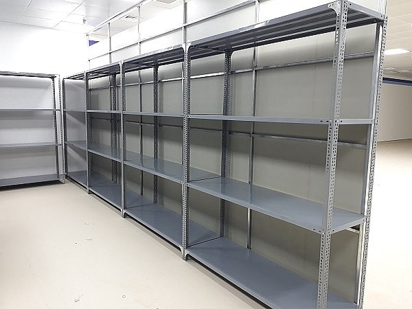 Mỹ điều tra chống bán phá giá với sản phẩm giá để đồ bằng thép từ Việt Nam -0