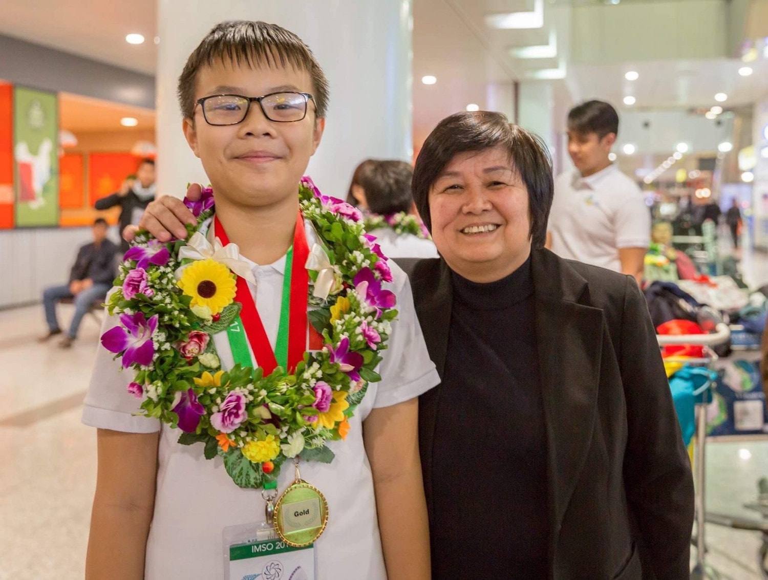 Dạy trẻ bằng tình yêu thương -0