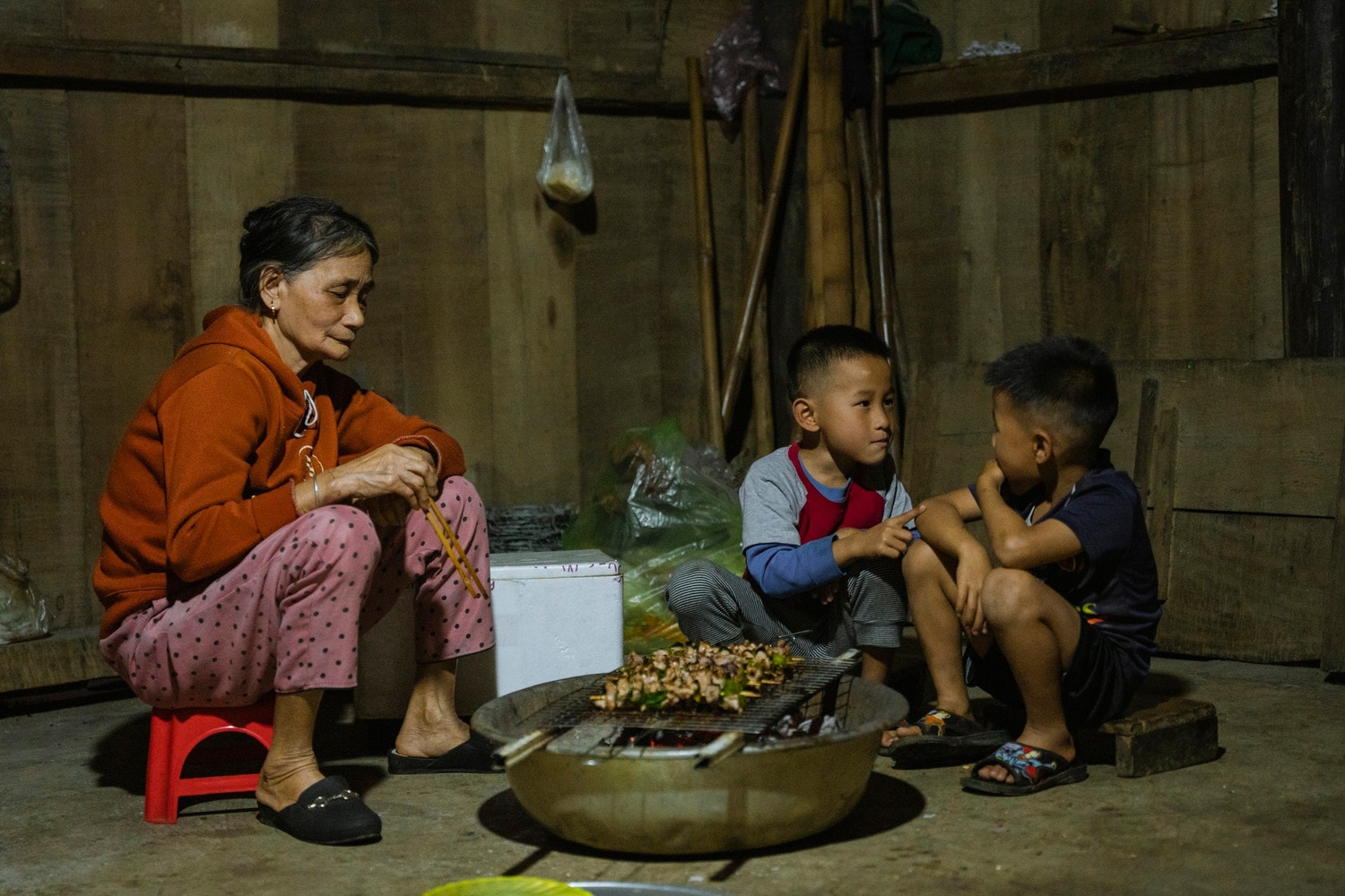 Homestay nằm trong khuôn viên nhà dân, nên khách lưu trú có thể khám phá sinh hoạt của người dân địa phương - Ảnh: Oxalis 