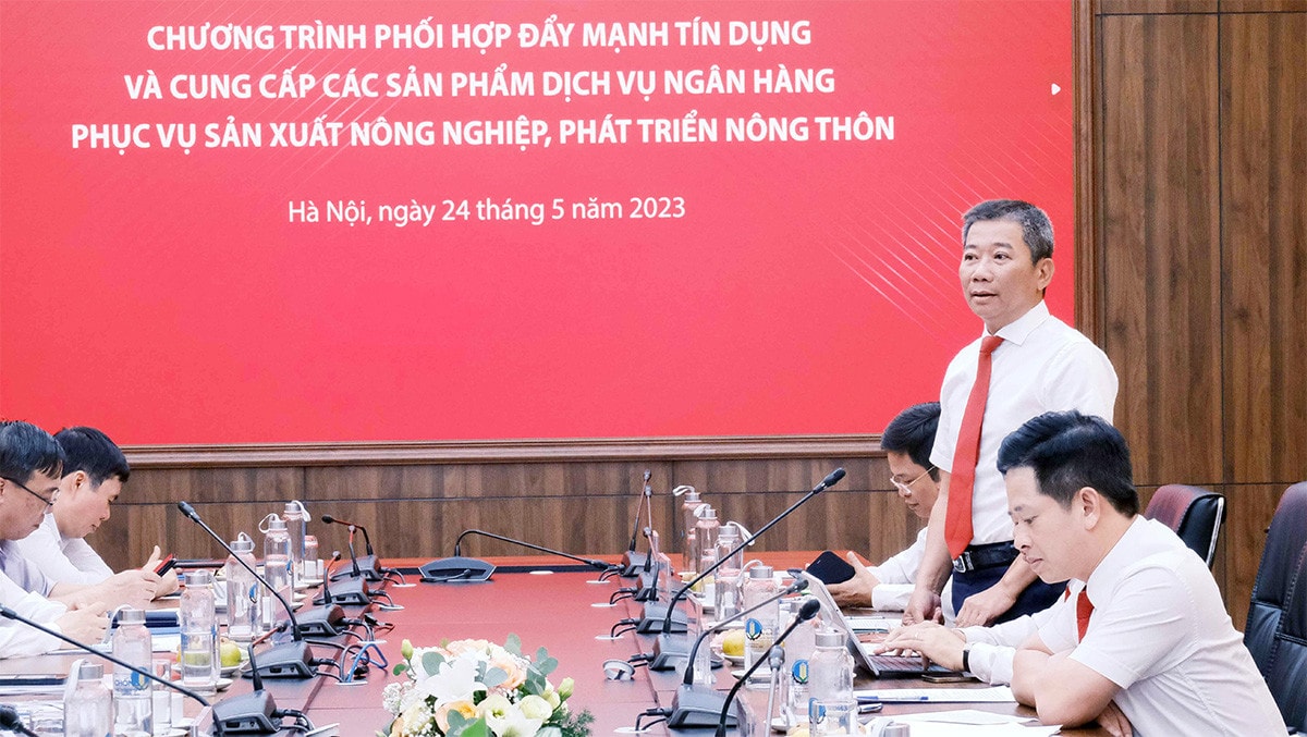 Ký hợp tác giữa Cục Kinh tế hợp tác (Bộ NN&PTNT) và Bảo hiểm Agribank -0