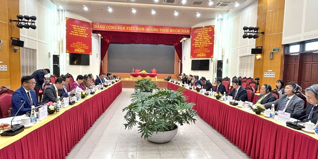 Tổng Thanh tra Chính phủ Đoàn Hồng Phong tiếp xã giao Đoàn Đại biểu cấp cao Bộ quan hệ với Quốc hội - Thượng viện và Thanh tra Campuchia. -0