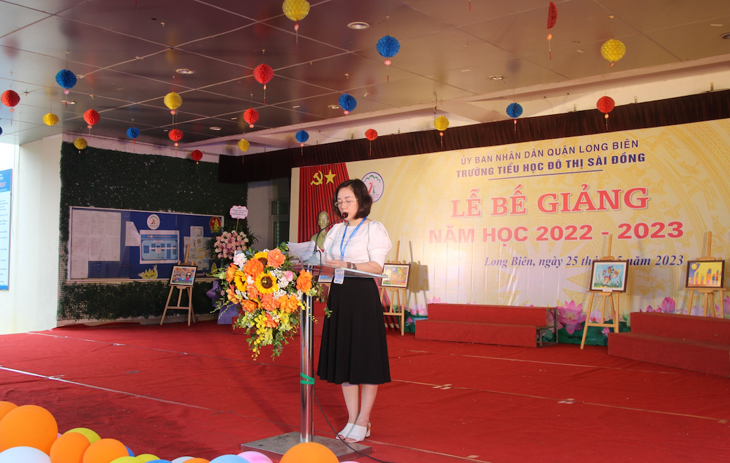 Trường tiểu học Đô thị Sài Đồng khen thưởng giáo viên, học sinh tiêu biểu -0