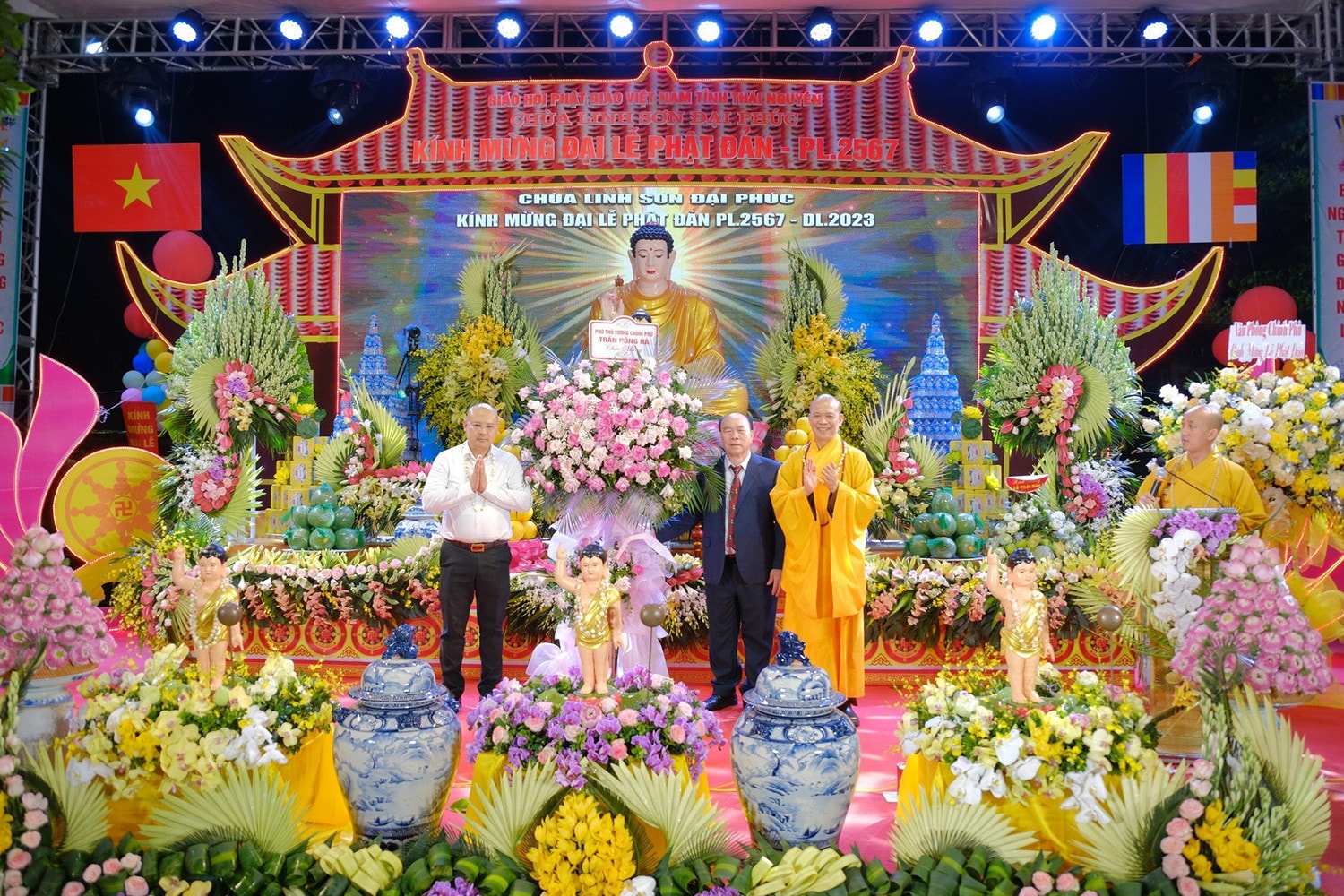 Chùa Linh Sơn Đại Phúc kính mừng Đại lễ Phật đản - 0