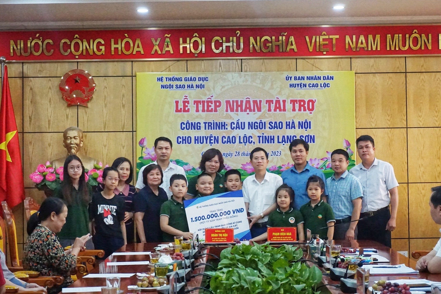 Phụ huynh, học sinh Trường Ngôi sao Hà Nội hỗ trợ xây 4 cây cầu cho vùng khó khăn -0
