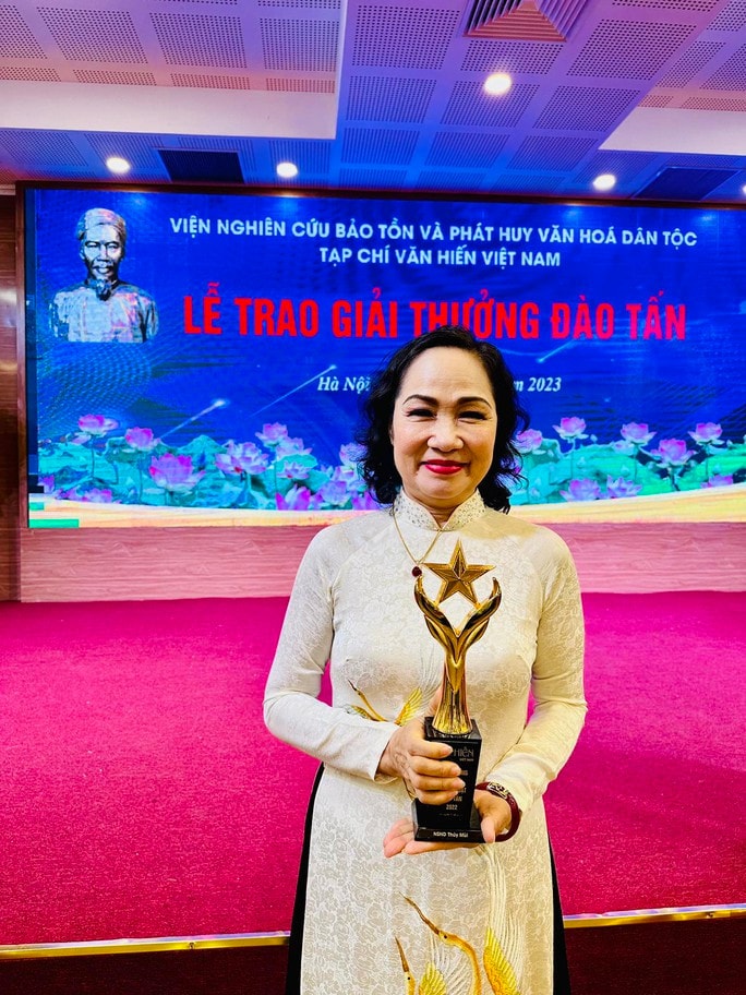 Giải thưởng Đào Tấn năm 2022: Tôn vinh 5 tập thể và 10 cá nhân xuất sắc -0