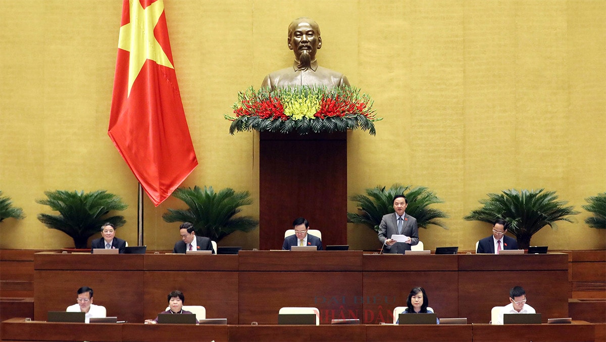 Đổi mới cơ chế, chính sách đối với nhân viên y tế -0