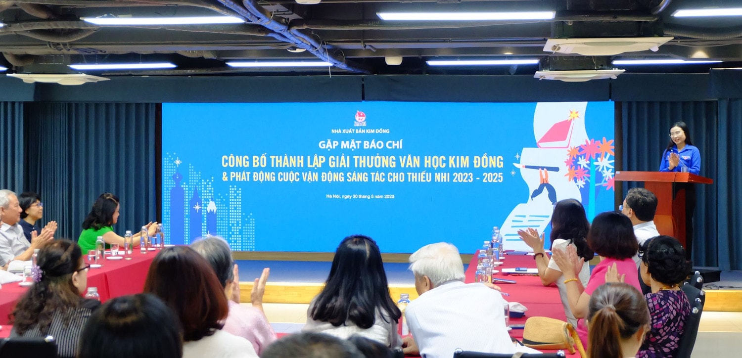 Thành lập Giải thưởng Văn học Kim Đồng -2
