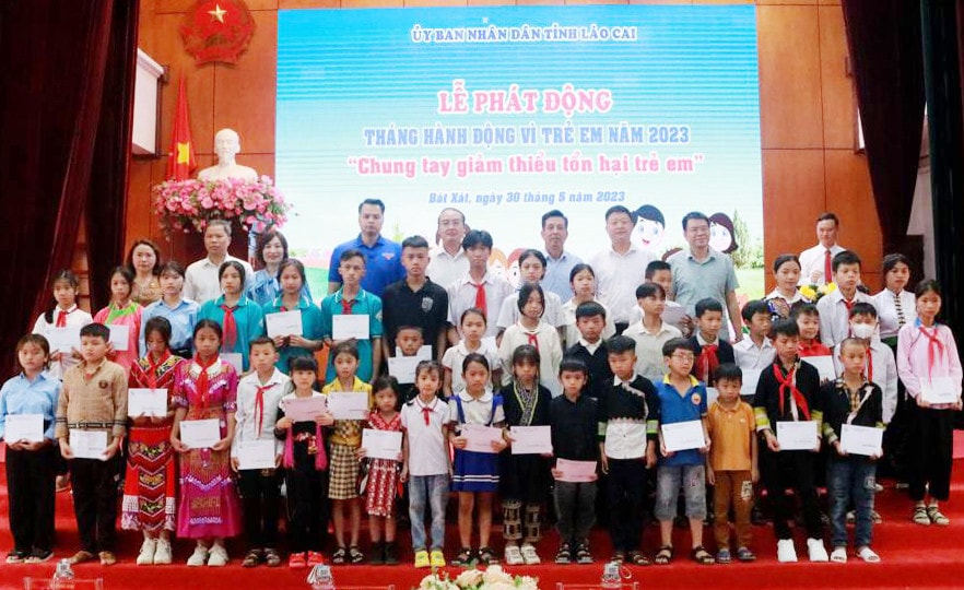 Lào Cai: Phát động tháng hành động vì trẻ em năm 2023 -0