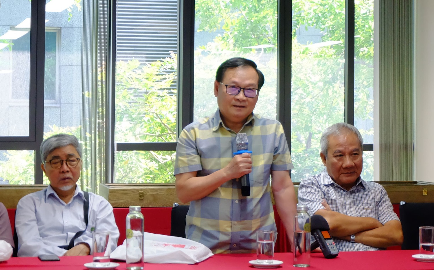 Thành lập Giải thưởng Văn học Kim Đồng -0