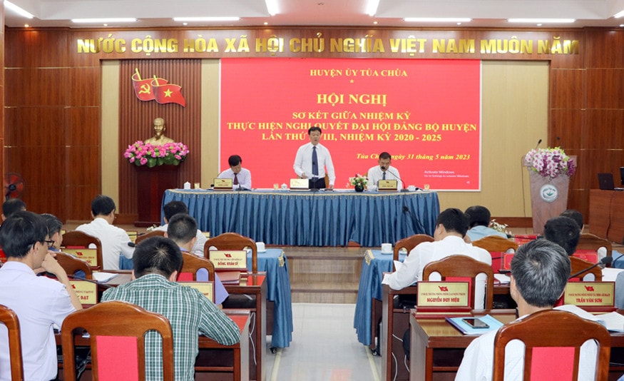 Điện Biên: Đảng bộ huyện Tủa Chùa sơ kết giữa nhiệm kỳ 2020 - 2025 ảnh 2