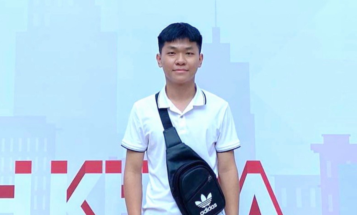 Nam sinh đạt 29,15 điểm khối A01 thi tốt nghiệp chia sẻ bí quyết đạt điểm cao môn tiếng Anh -0