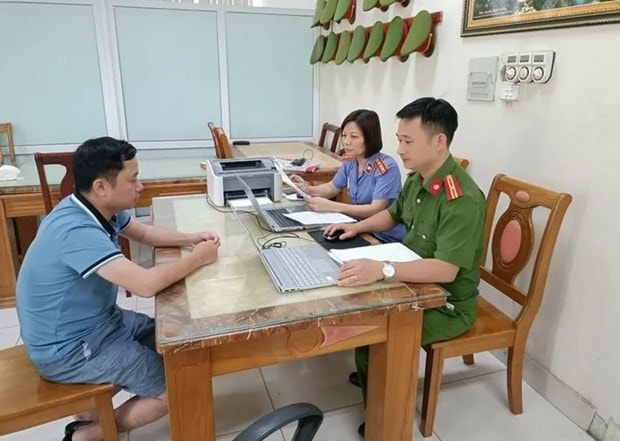 Khởi tố cán bộ ngân hàng lừa đảo chiếm đoạt 80 tỷ đồng của khách hàng -0