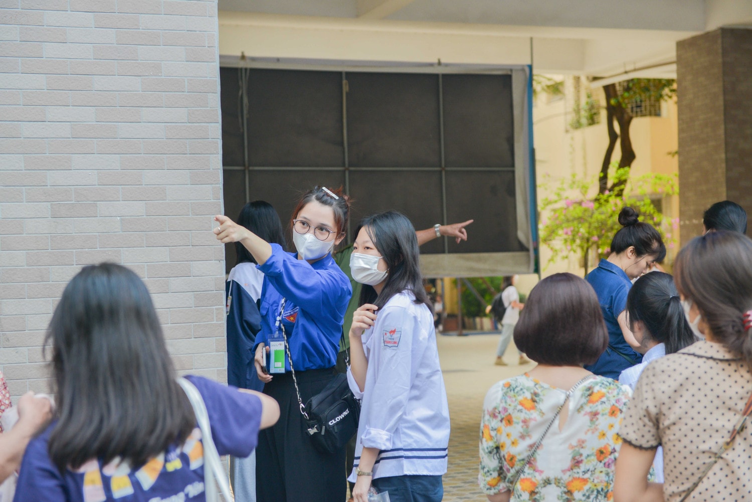 Hơn 6000 thí sinh dự kỳ thi tuyển sinh trường THPT chuyên Sư Phạm Hà Nội -0