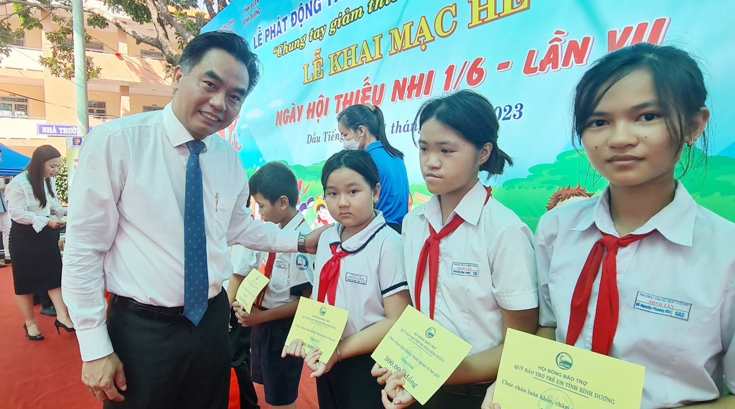 Bình Dương: Phát động Tháng hành động vì trẻ em và Ngày hội thiếu nhi lần VII -0
