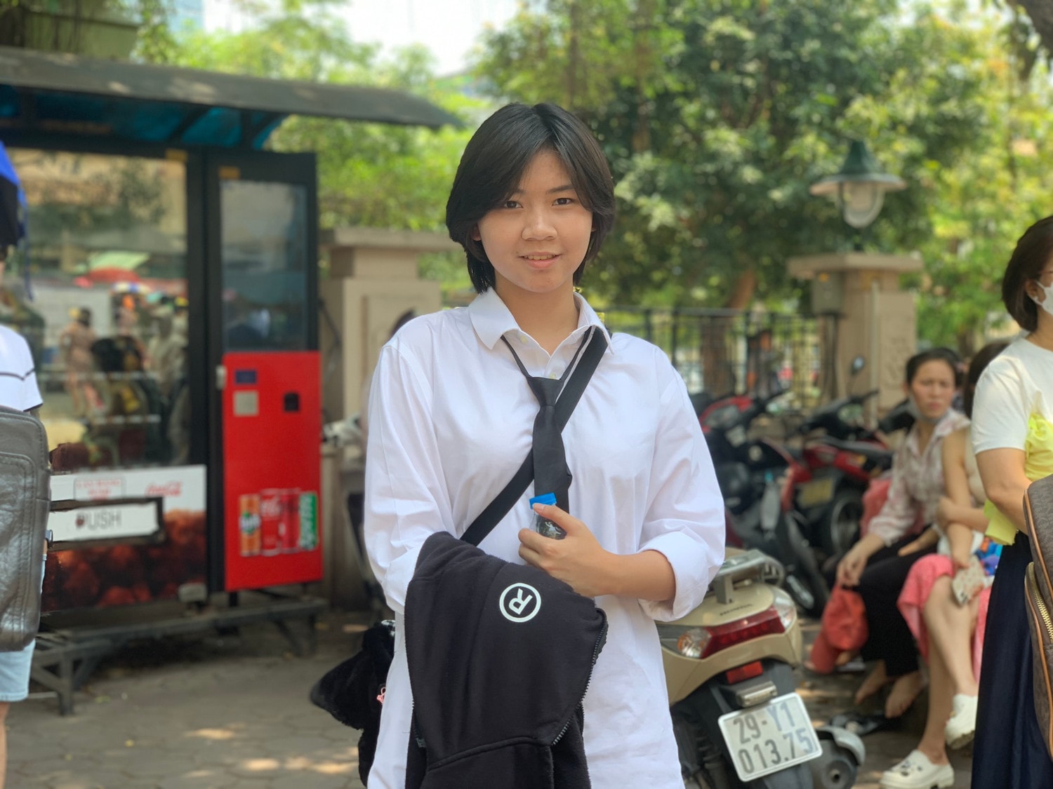 Đề thi THPT chuyên Ngoại ngữ: Môn Văn dễ thở, môn Toán 