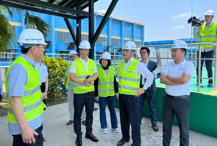 Thường trực Ủy ban Khoa học, công nghệ và môi trường khảo sát thực tế khai thác, sản xuất, kinh doanh nước sạch tại Hà Nội -0
