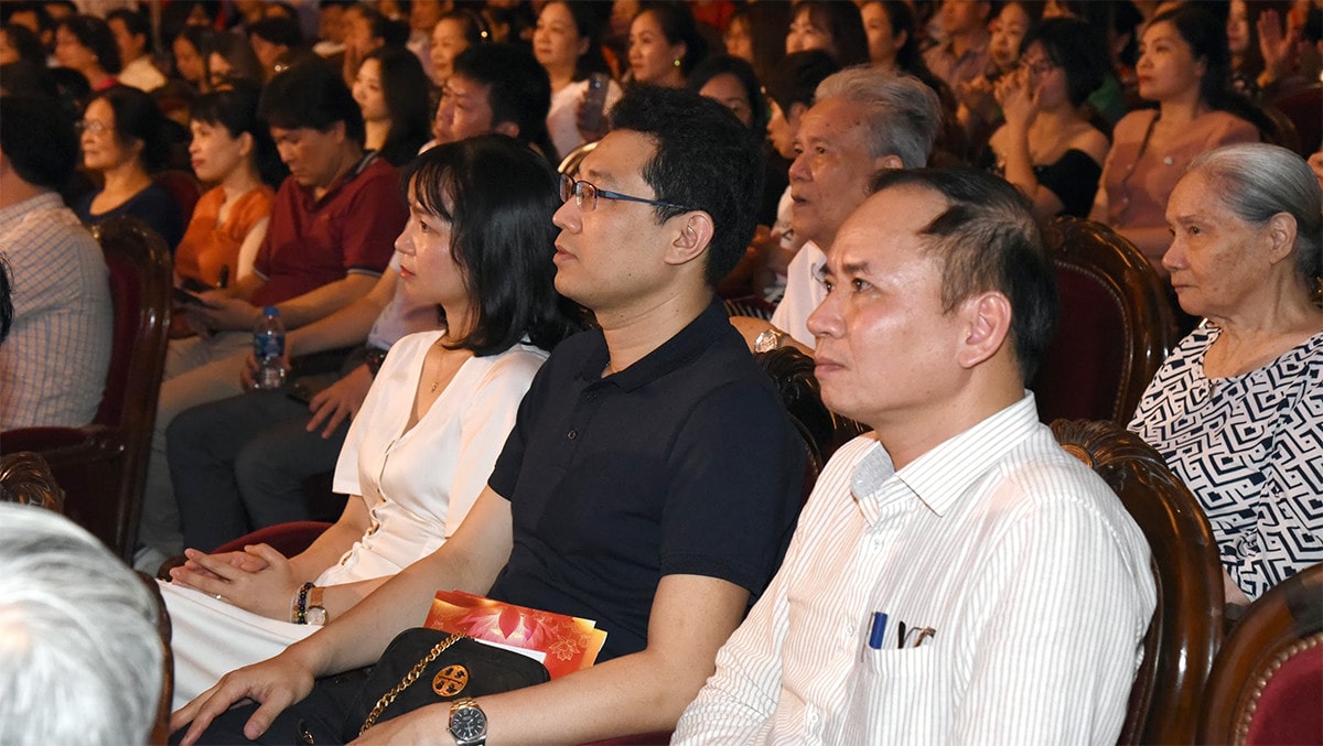 Một số hình ảnh Chương trình nghệ thuật “Vinh quang Tổ quốc Việt Nam” -3