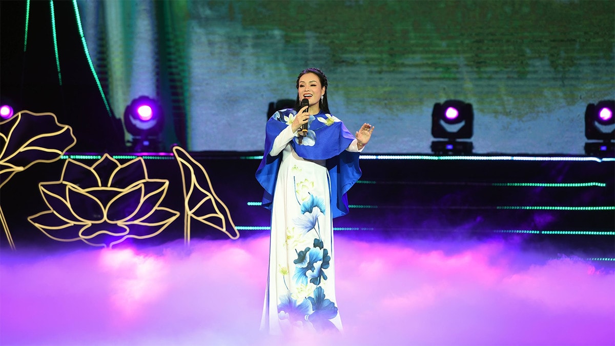 Chủ tịch Quốc hội Vương Đình Huệ dự Chương trình nghệ thuật “Vinh quang Tổ quốc Việt Nam” -1