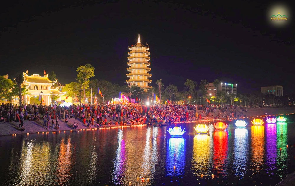 Quảng Bình: Đại lễ Phật đản 2023 nhiều chương trình ấn tượng, mới lạ -0