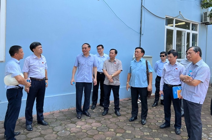 Thường trực Ủy ban Khoa học, công nghệ và môi trường khảo sát thực tế khai thác, sản xuất, kinh doanh nước sạch tại Hà Nội -0
