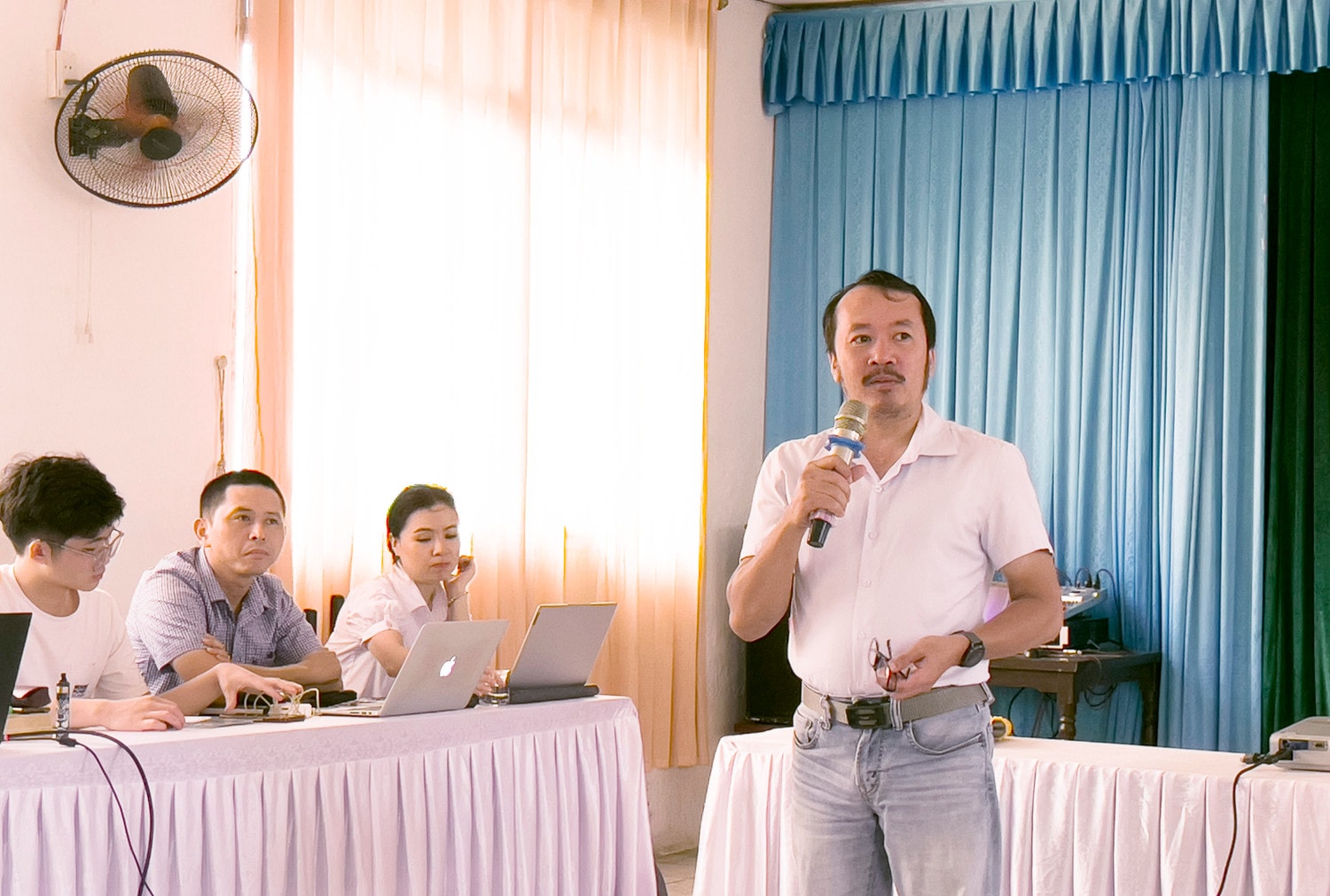 Giám đốc Trung tâm Con người và Thiên nhiên (PanNatute) Trịnh Lê Nguyên phát biểu tại Hội thảo 3 năm, số lượng động vật hoang dã được cứu hộ tăng nhanh -0