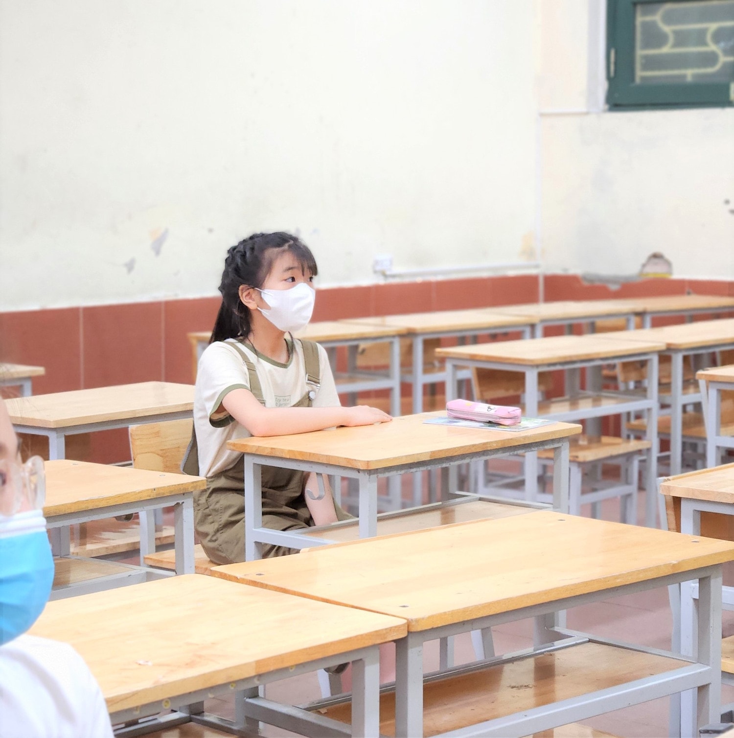 Gần 6.000 thí sinh thi vào lớp 6 Trường THCS, THPT Nguyễn Tất Thành -0