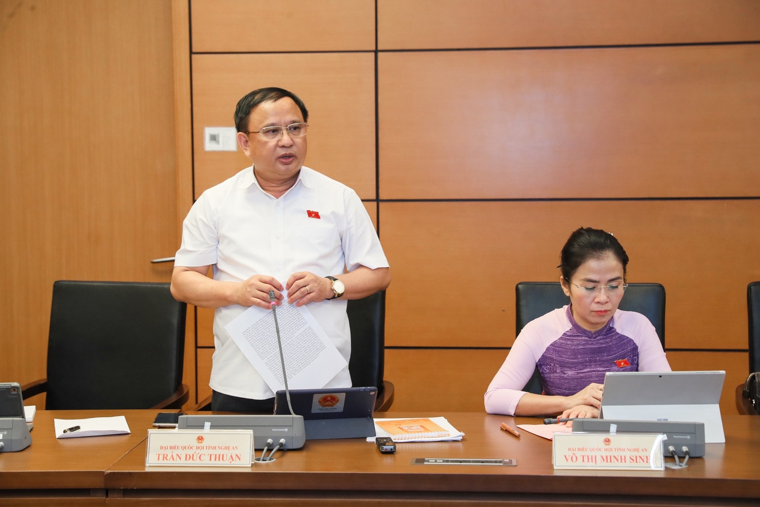 Giao Chính phủ xây dựng Bộ tiêu chí, có các chỉ số, mục tiêu cụ thể -0
