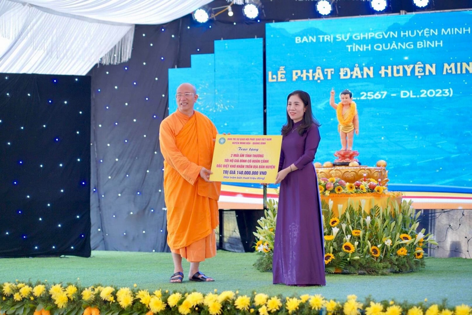 Quảng Bình: Đại lễ Phật đản 2023 - sự kiện quan trọng của Phật giáo huyện miền núi, biên giới Minh Hóa -0