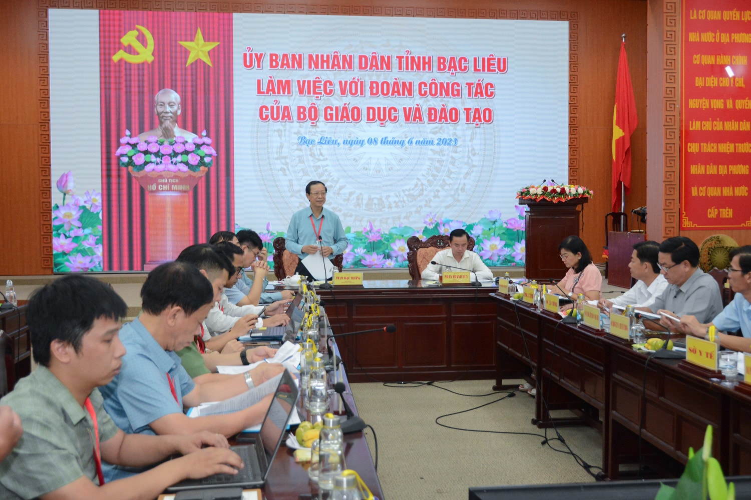 Kỳ thi tốt nghiệp THPT 2023: “Không cán bộ nào được nói không thuộc quy chế” -0