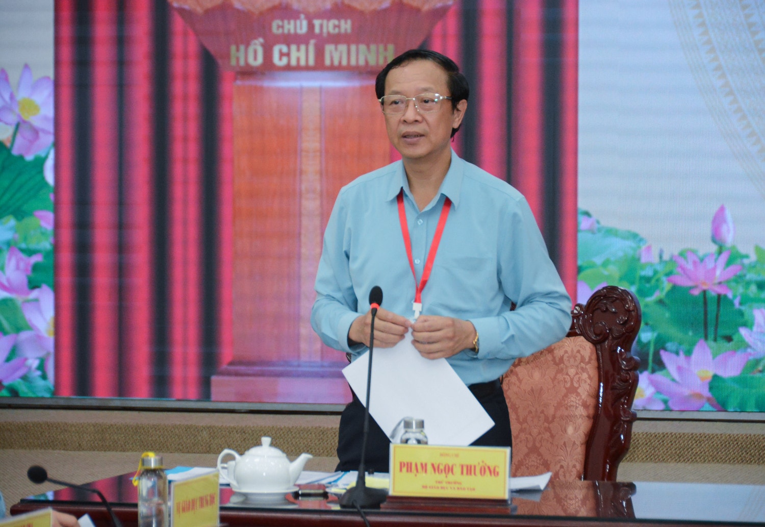 Kỳ thi tốt nghiệp THPT 2023: “Không cán bộ nào được nói không thuộc quy chế” -0